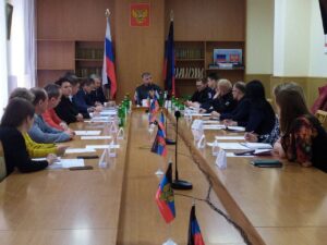 Денис Цуканов встретился с делегацией Ставропольского края