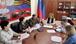 Лариса Толстыкина провела рабочее совещание с министрами социального блока