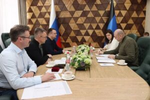 Евгений Солнцев провел встречу с руководством Владимирской области