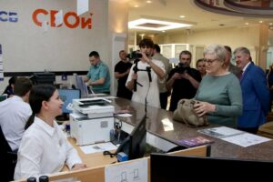 В республике выдана двухтысячная именная карта жителя ДНР