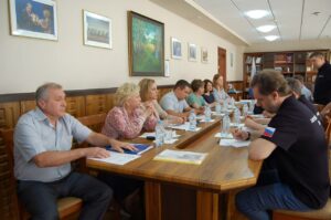 Вице-премьер Лариса Толстыкина встретилась с делегацией Министерства науки и высшего образования РФ, которая посетила несколько вузов Республики