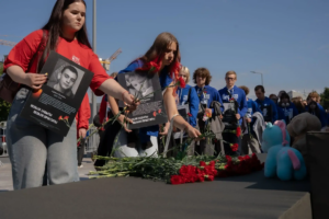 В Москве почтили память погибших детей Донбасса
