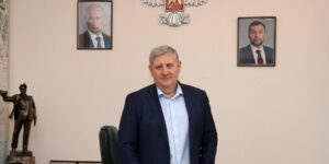 Председатель Правительства Андрей Чертков- Трудности мы преодолеем только вместе