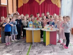 Лариса Толстыкина- Наша задача — создавать в детских садах условия, в которых каждому малышу будет интересно учиться, играть и раскрывать свои способности