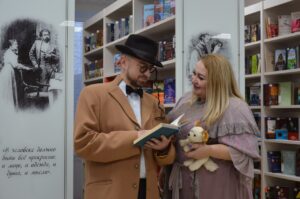 Вице-премьер Лариса Толстыкина приняла участие в открытии первой в Республике модельной библиотеки
